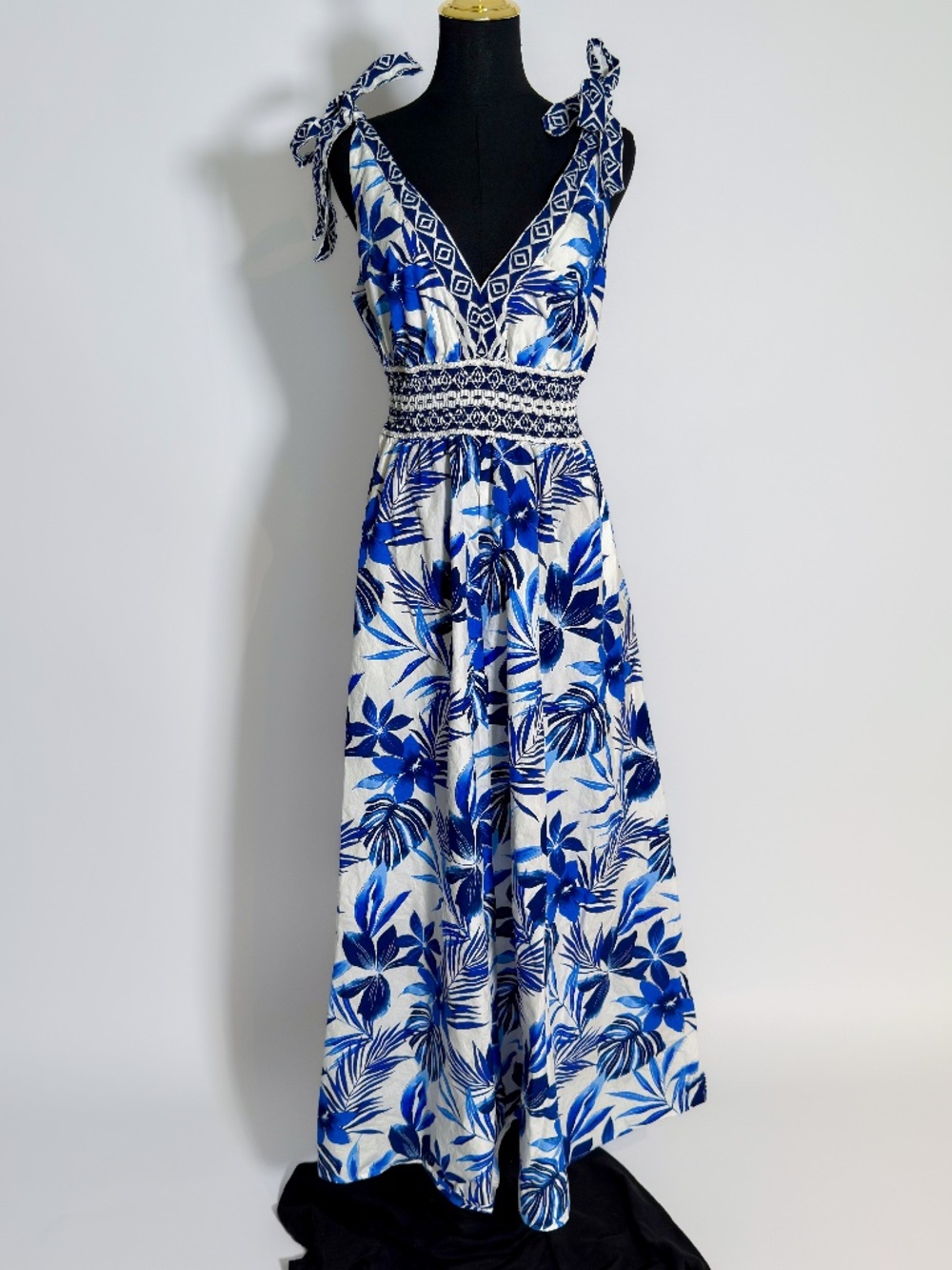 Express - Blue & White Tie‑Shoulder Maxi Dress – Size M